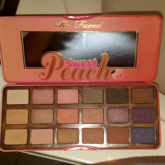 Eye shadow - Picture 1 of 5